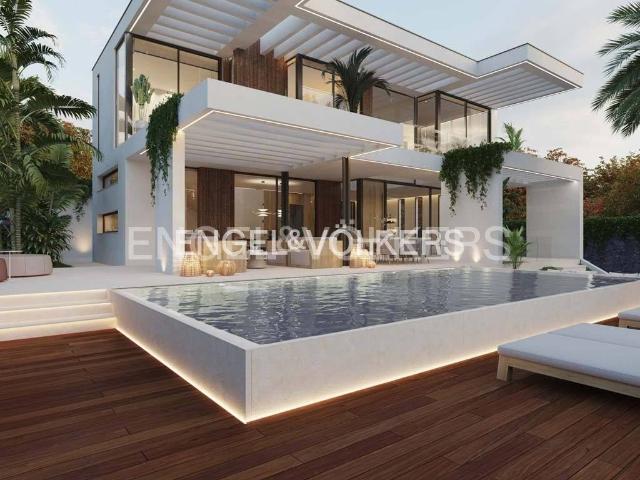 Casa chalet en Venta en Torviscas Centro y Alto