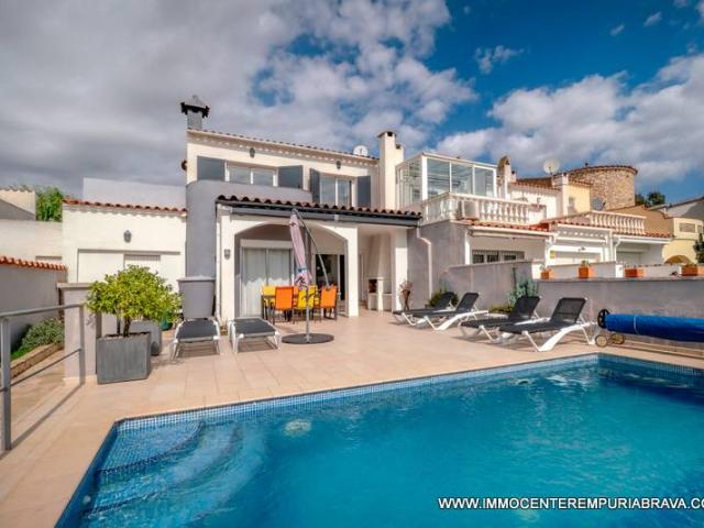 Casa chalet en Venta en Tordera Fluvià Llobregat