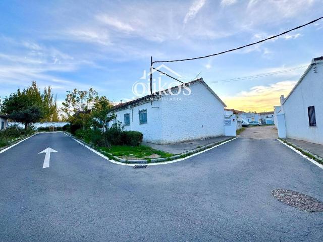Casa chalet en Venta en Tormes La Vega