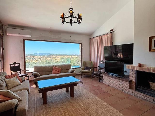Casa chalet en Venta en Torre de Juan Abad