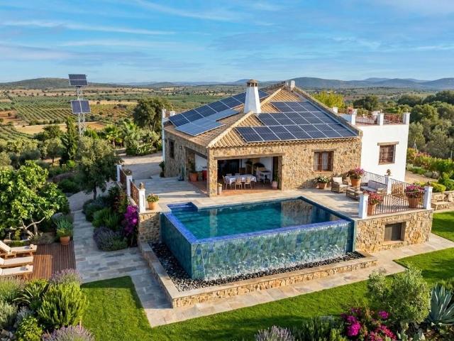 Casa chalet en Venta en Torre de Juan Abad