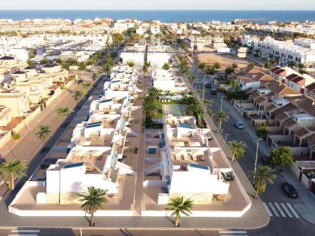 Casa chalet en Venta en Torre de la Horadada
