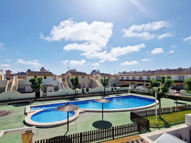 Casa chalet en Venta en Torre de la Horadada