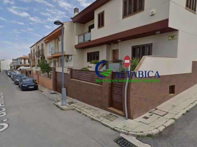 Casa Chalet en Venta en Torre Del Campo Jaén