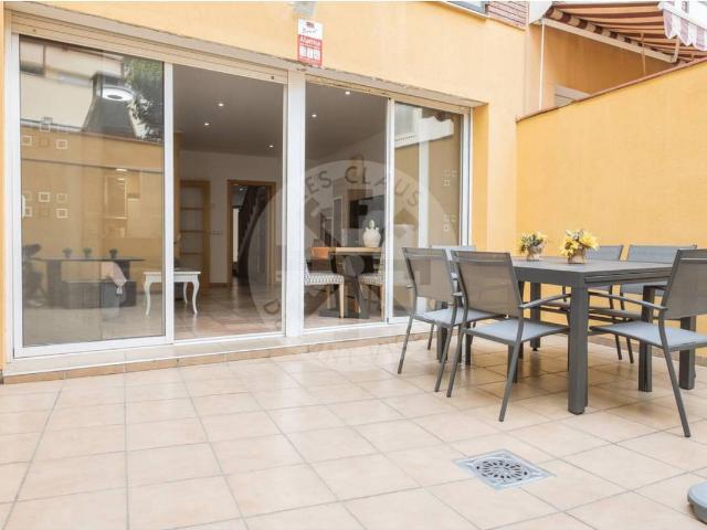 Casa chalet en Venta en Torre Sana