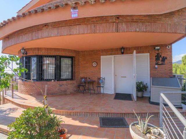 Casa chalet en Venta en Torrent Ballester