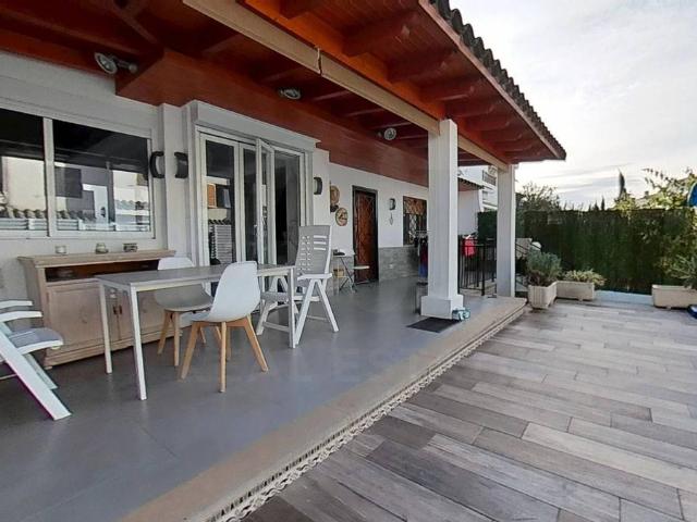 Casa chalet en Venta en Torreón La Almadraba