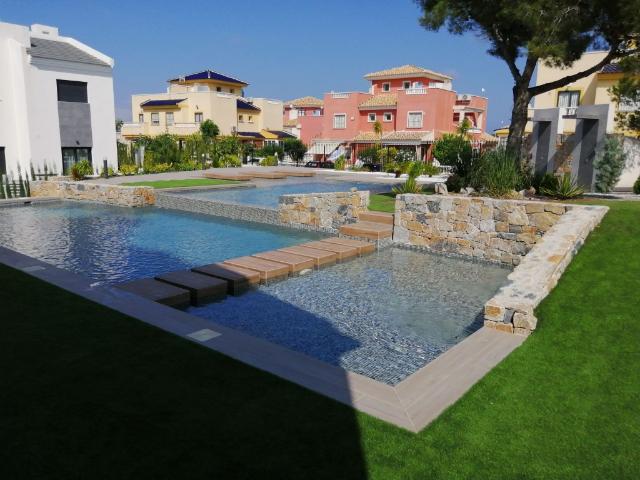 Casa Chalet en Venta en Torrevieja Alicante