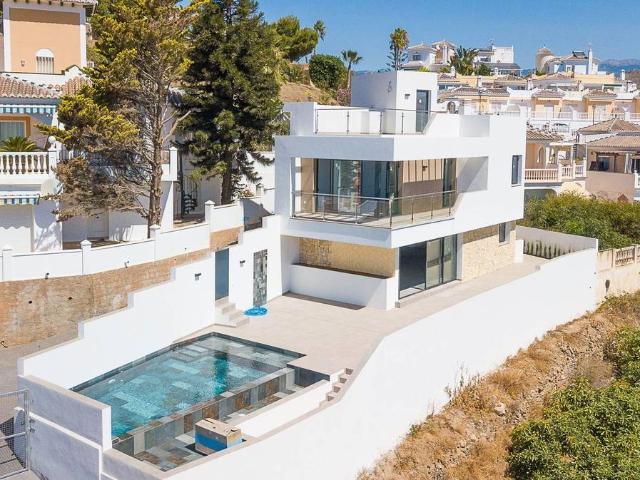 Casa chalet en Venta en Torrox Park