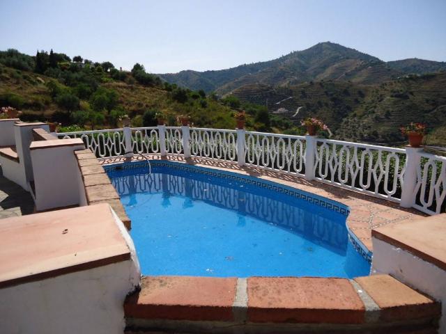 Casa chalet en Venta en Torrox Pueblo