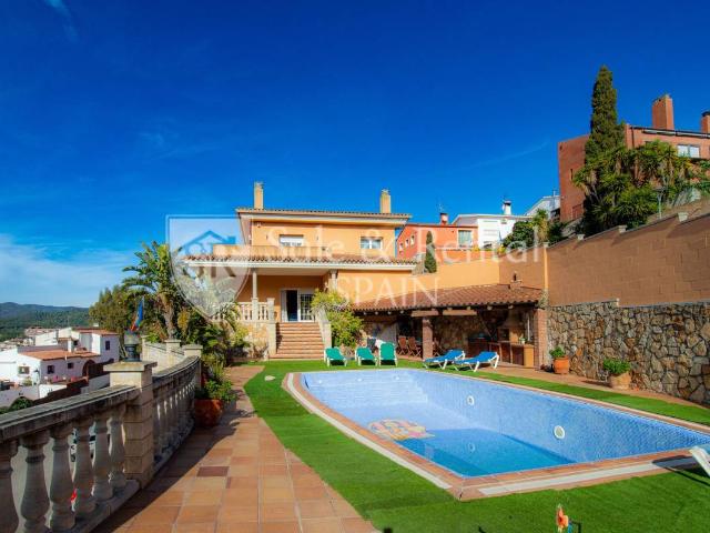 Casa chalet en Venta en Tossa de Mar pueblo