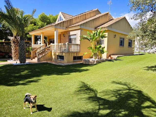 Casa chalet en Venta en Totana
