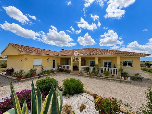 Casa chalet en Venta en Totana