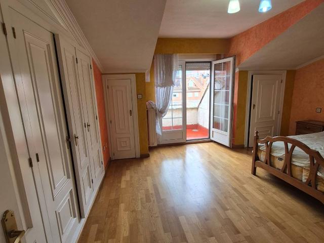 Casa chalet en Venta en Trobajo del Camino