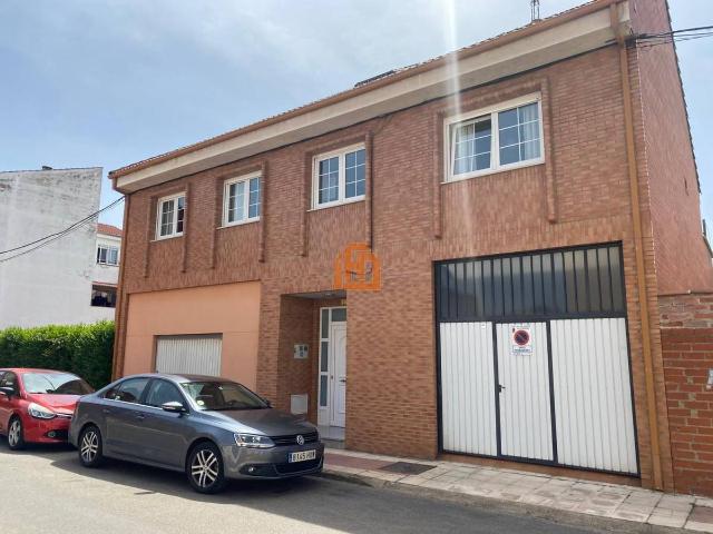 Casa chalet en Venta en Trobajo del Camino