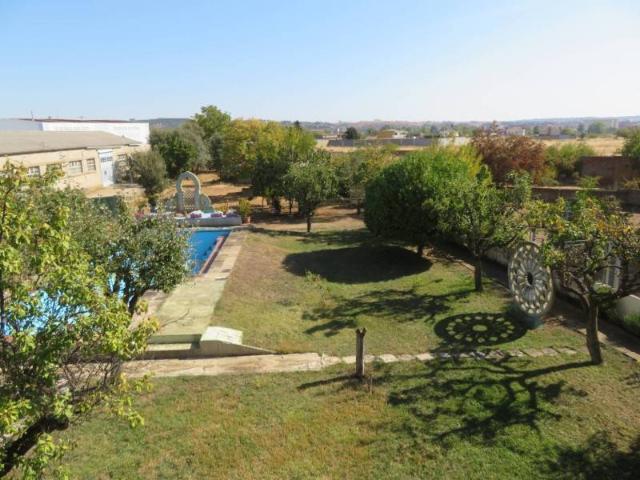 Casa chalet en Venta en Trobajo del Camino