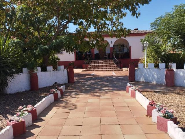 Casa chalet en Venta en Trujillanos
