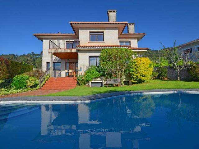 Casa chalet en Venta en Tui