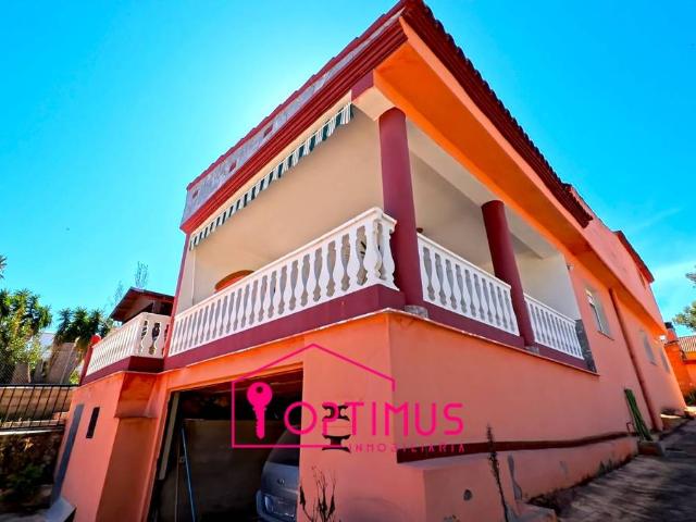 Casa chalet en Venta en Turís