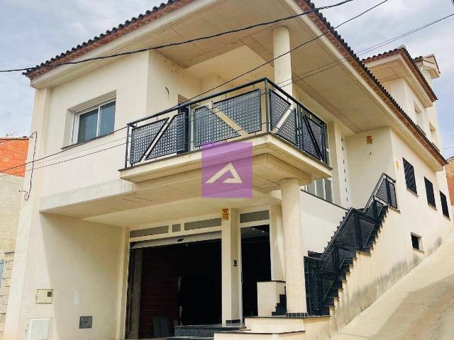 Casa chalet en Venta en Turís