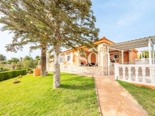 Casa chalet en Venta en Turís