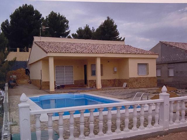 Casa chalet en Venta en Turís