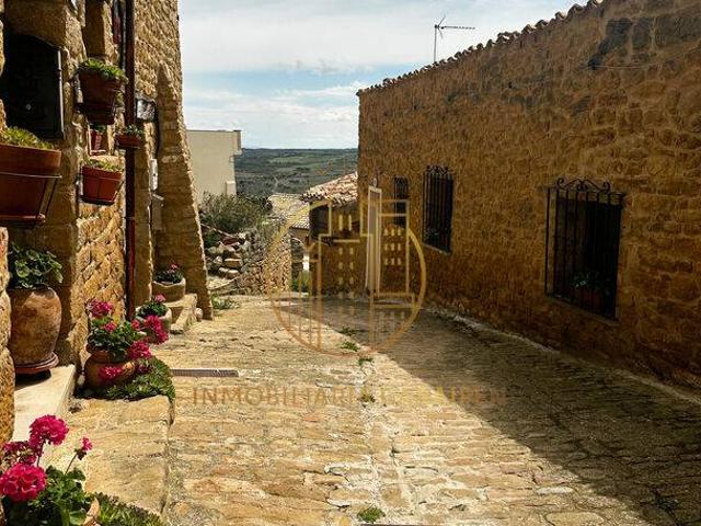 Casa chalet en Venta en Ujué / Uxue