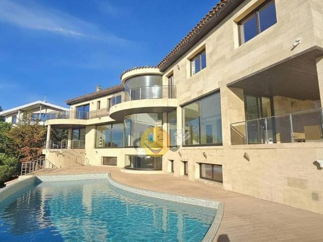 Casa chalet en Venta en Urbanitzacions