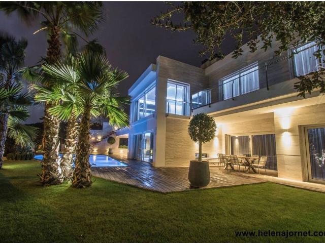Casa chalet en Venta en Urbanitzacions