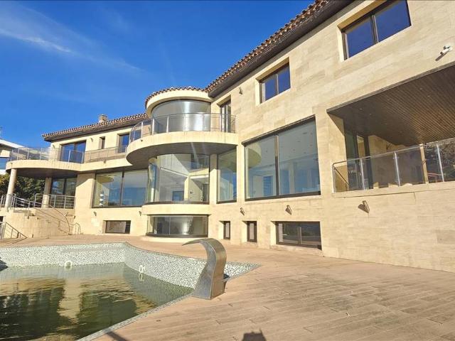 Casa chalet en Venta en Urbanitzacions