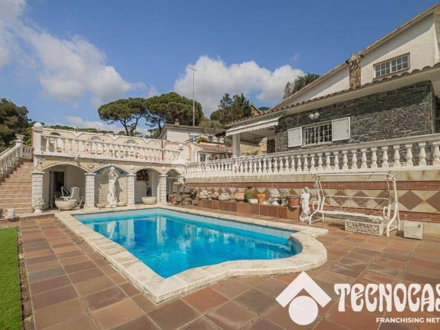 Casa chalet en Venta en Urbanitzacions