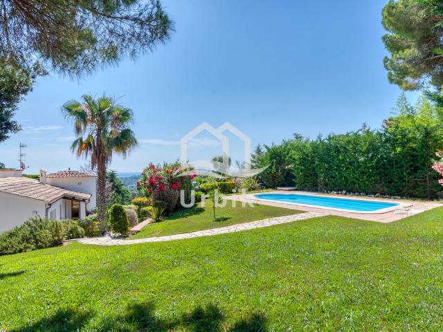 Casa chalet en Venta en Urbanitzacions