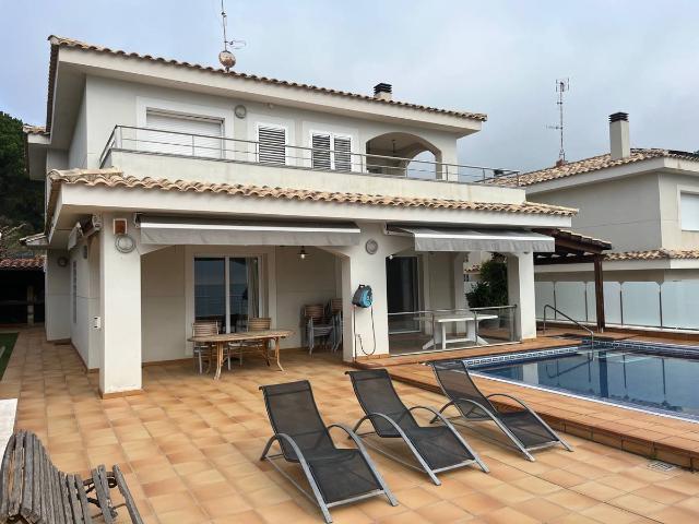 Casa chalet en Venta en Urbanitzacions