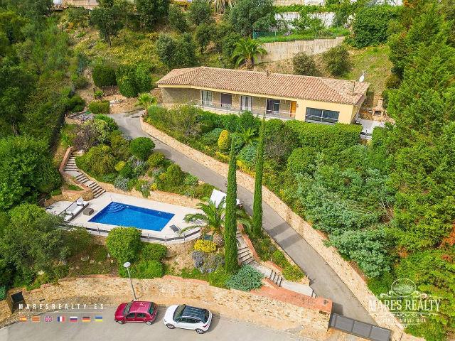 Casa chalet en Venta en Urbanitzacions