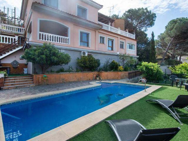 Casa chalet en Venta en Urbanitzacions