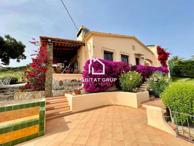 Casa chalet en Venta en Urbanitzacions