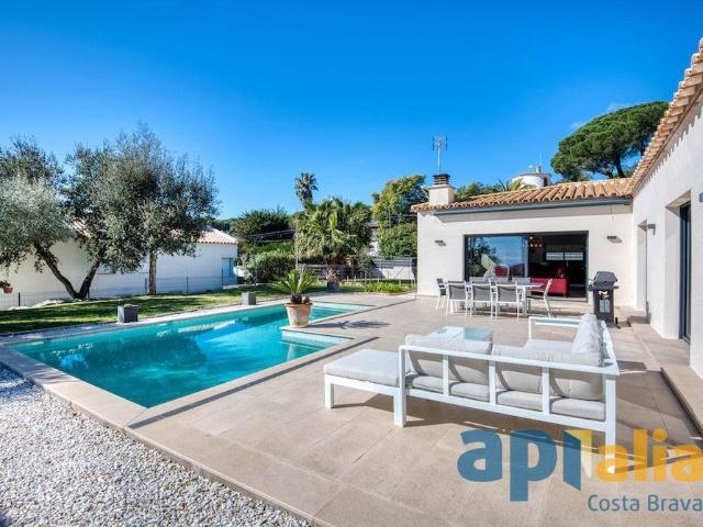 Casa chalet en Venta en Urbanitzacions