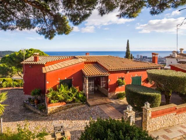 Casa chalet en Venta en Urbanitzacions