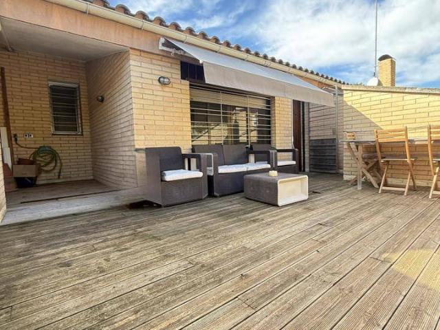 Casa chalet en Venta en Urbanitzacions