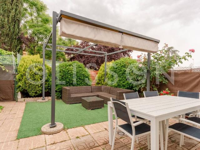Casa chalet en Venta en Urbanización La Moraleja