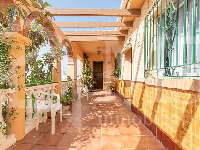 Casa chalet en Venta en Urbanización Santa Rosa