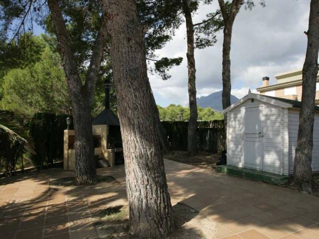 Casa chalet en Venta en Urbanizaciones