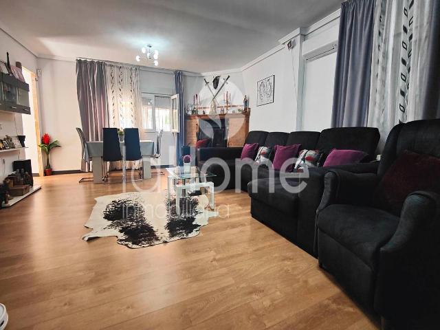 Casa chalet en Venta en Urbanizaciones