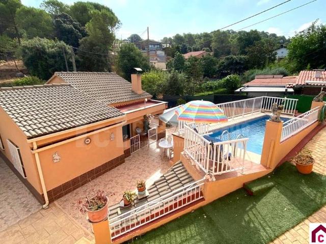 Casa chalet en Venta en Vacarisses