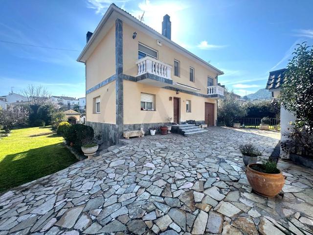 Casa chalet en Venta en Vacarisses
