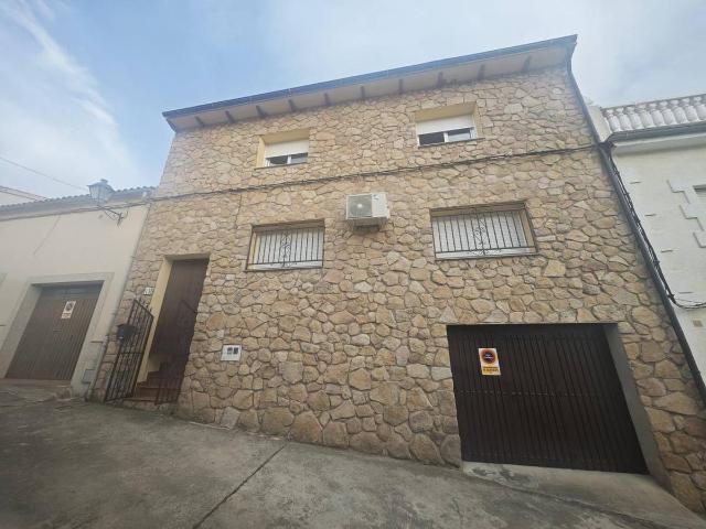Casa chalet en Venta en Valdeobispo
