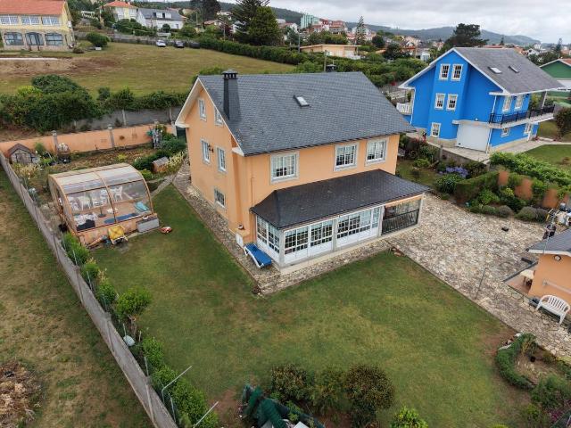 Casa chalet en Venta en Valdoviño