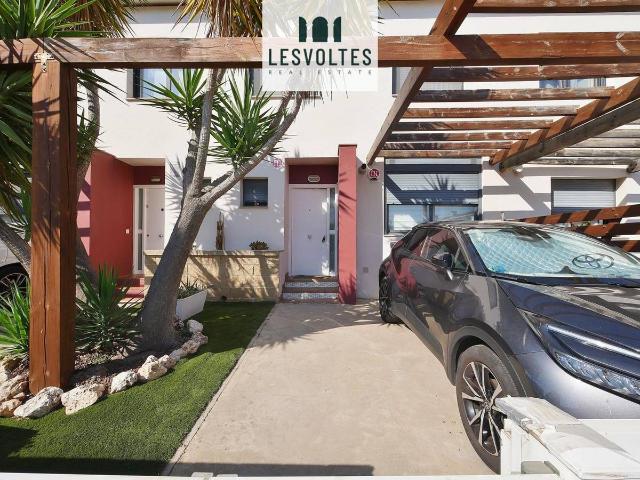 Casa chalet en Venta en Vall llobrega