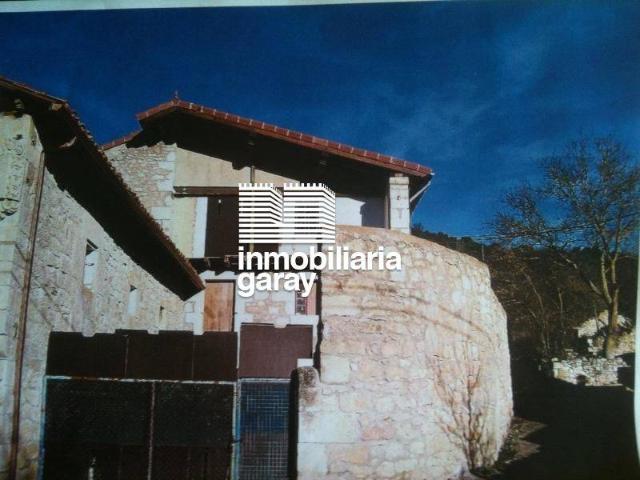 Casa chalet en Venta en Valle de Valdebezana