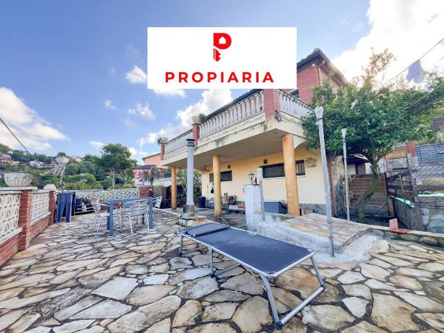 Casa chalet en Venta en Vallirana